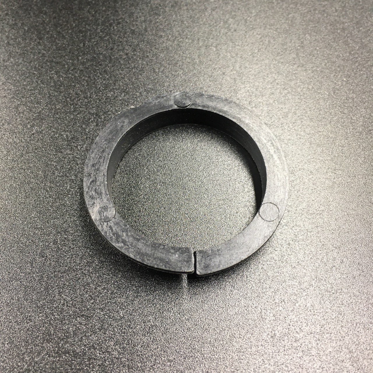 photo5445068815730847490