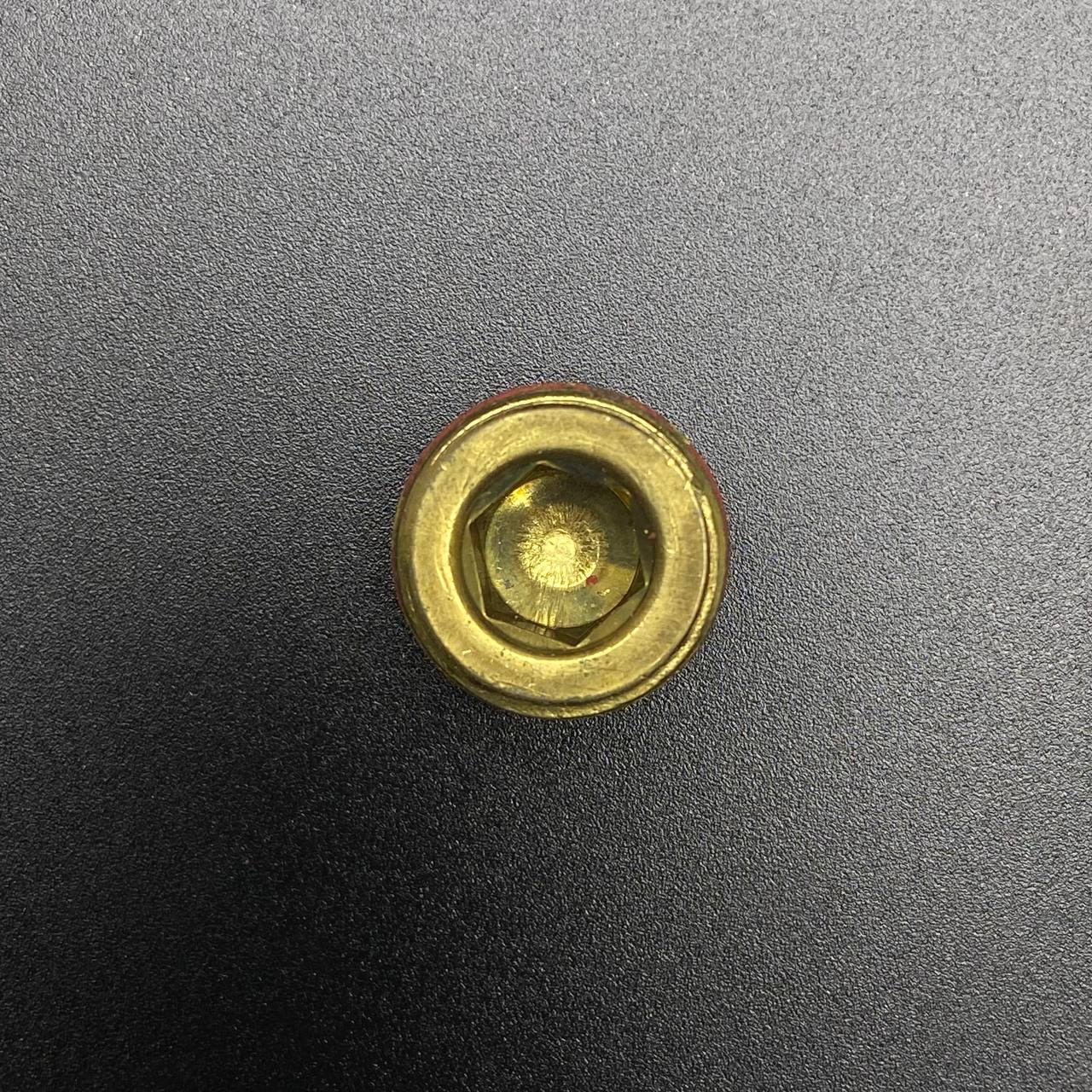 6275A3A8-C8C2-418C-9029-B1062CEBD2FF