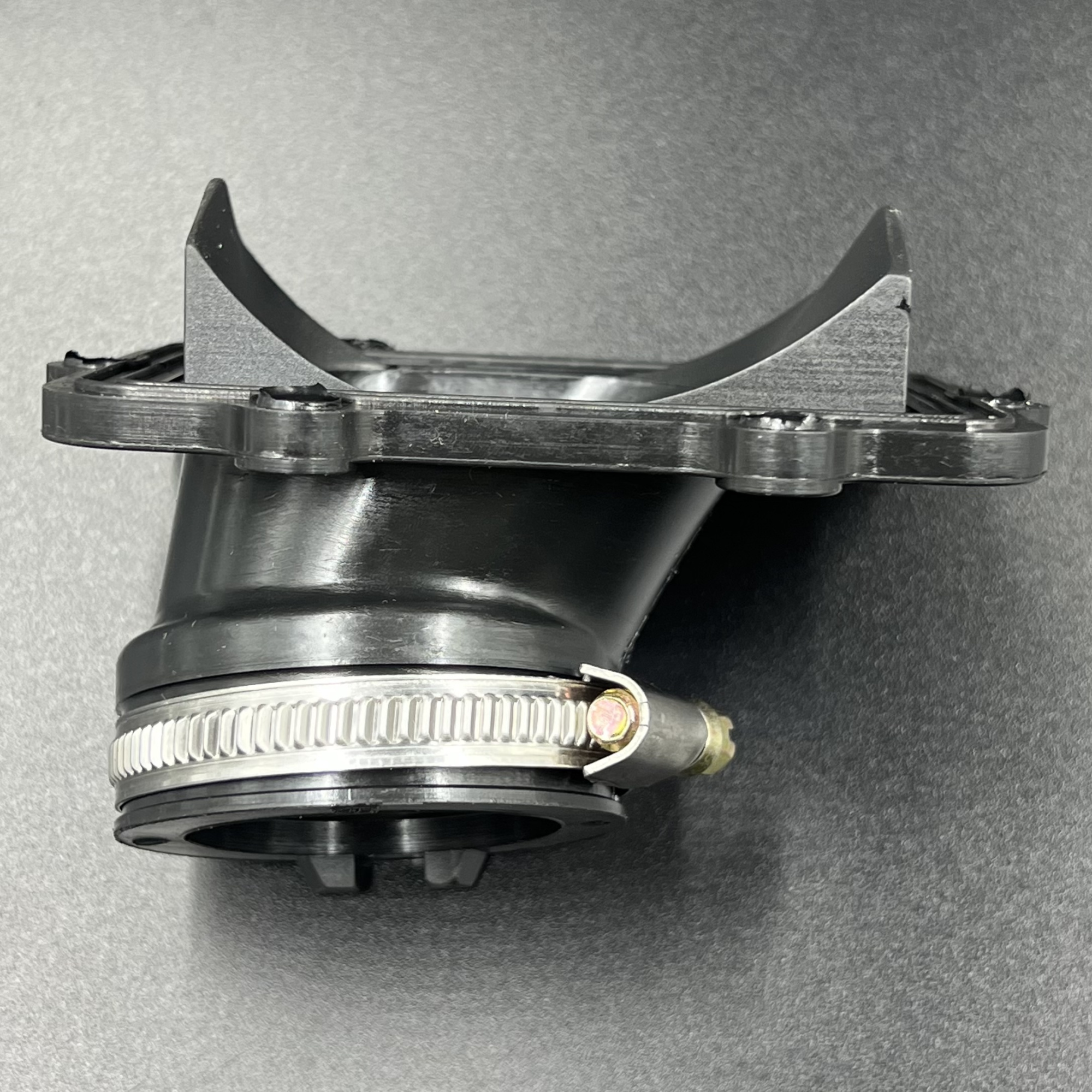 D7BEE490-5018-4188-8A5F-DEB0AD33B1A2