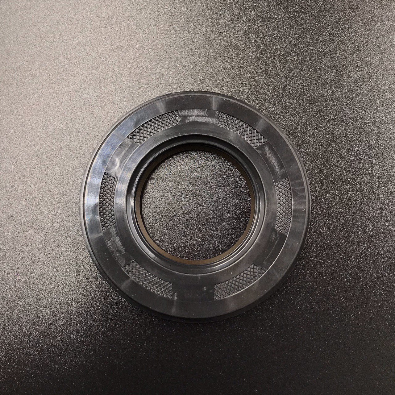 photo5316907339510557970