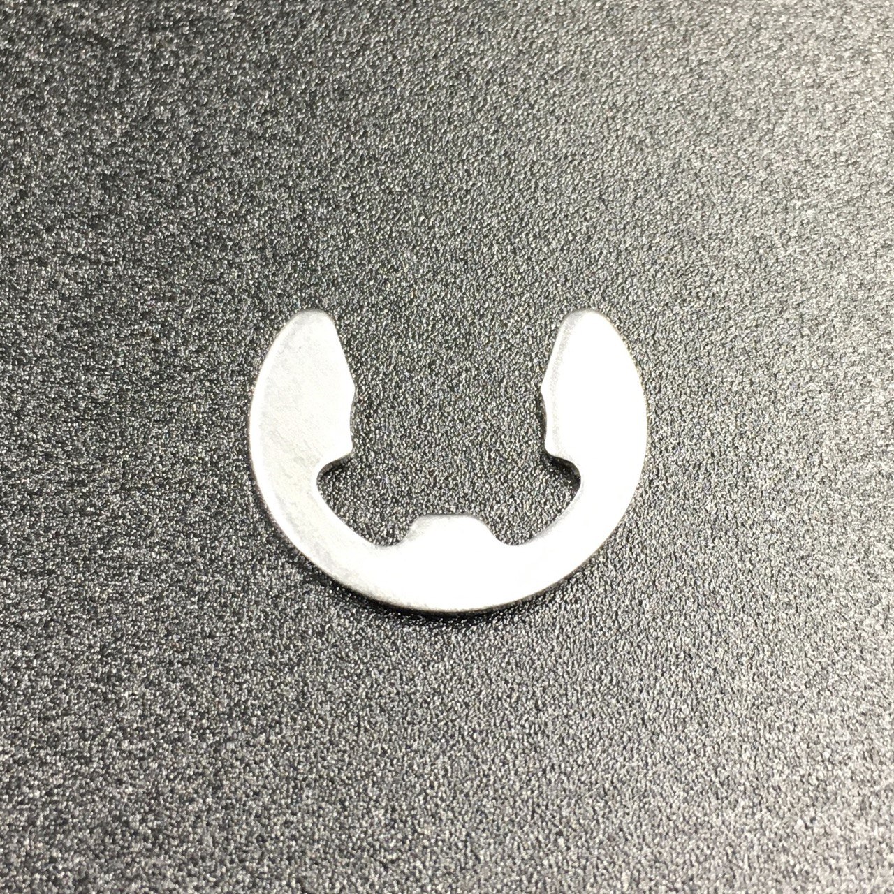 photo5447120684816903969