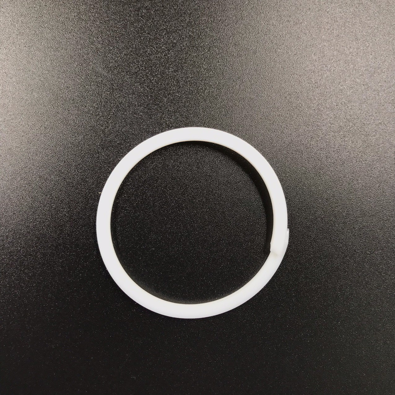 photo5303250859632733513