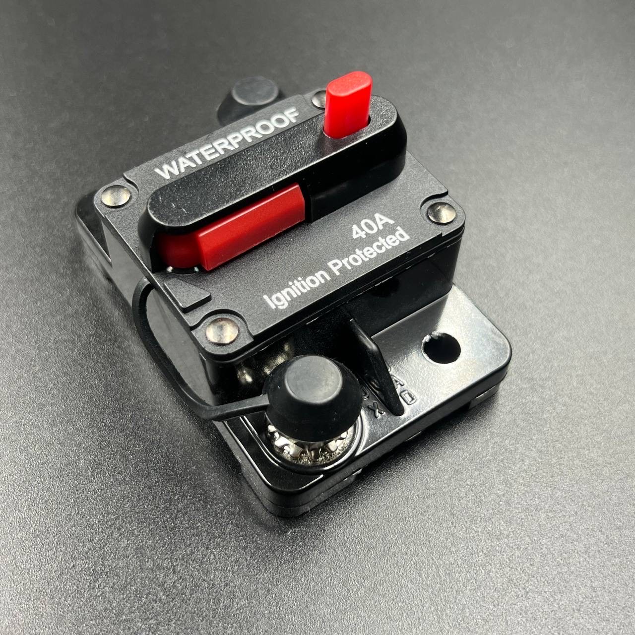 8CB7D668-D5D8-4105-83C1-7D7B917FB9DA