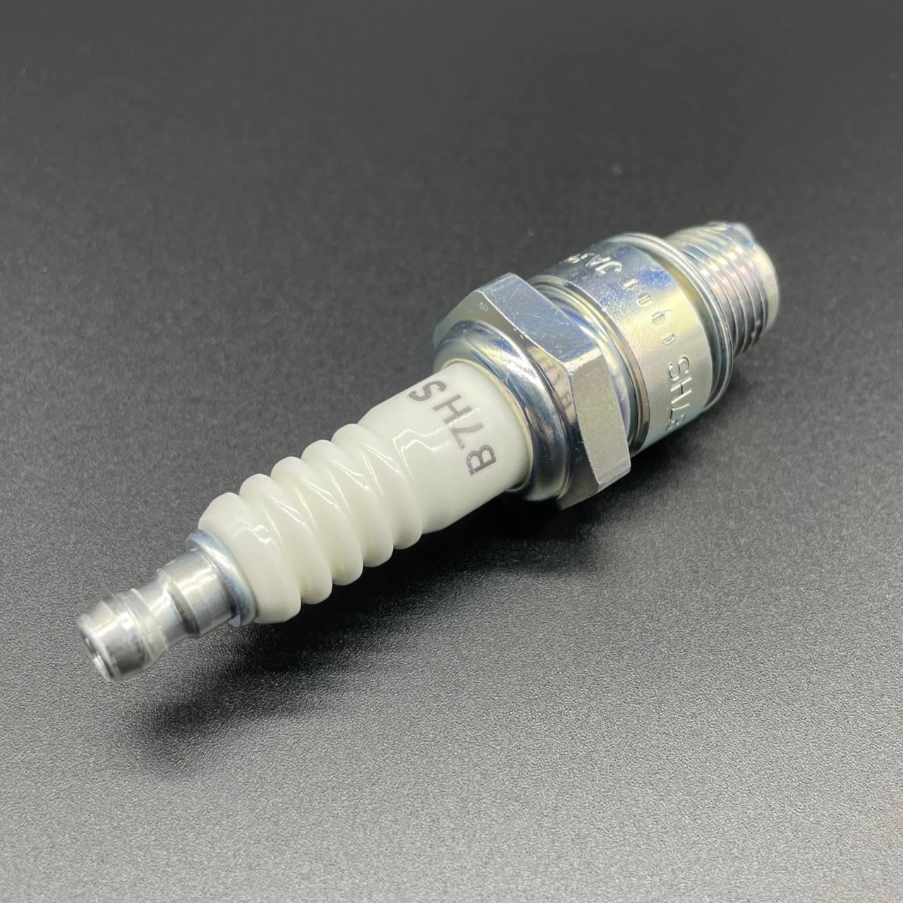 photo5341597092155601070