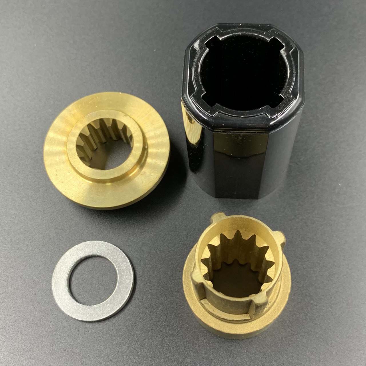 photo5305503518439879909