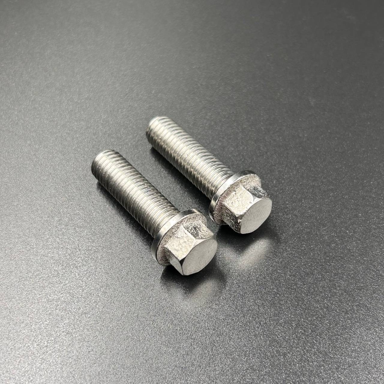 95BE07C3-FB1D-4C50-84DB-21B44B642B9C