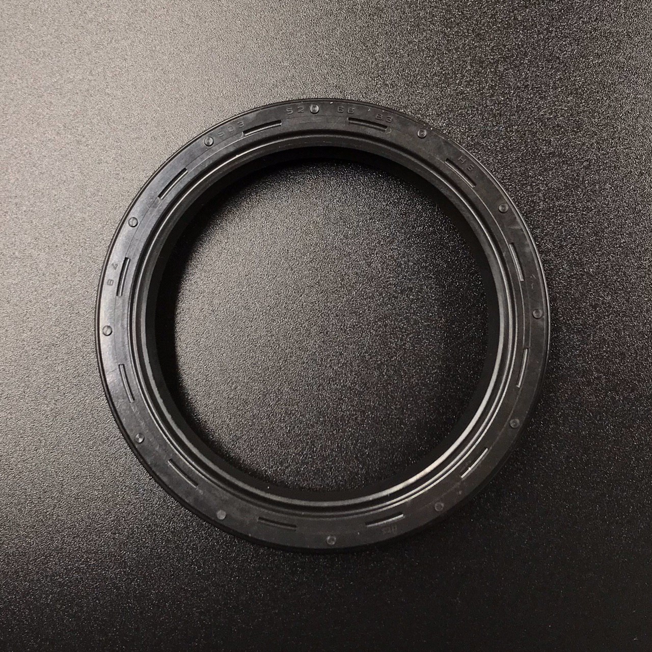 photo5316907339510558022