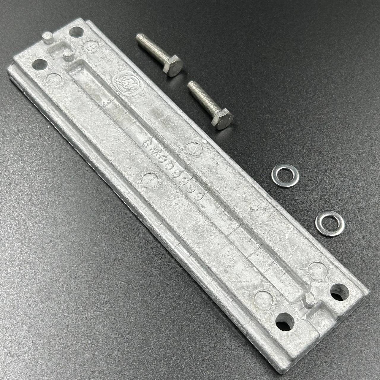 8E53E9DD-F1A8-4396-892E-5F86D8D00D0C