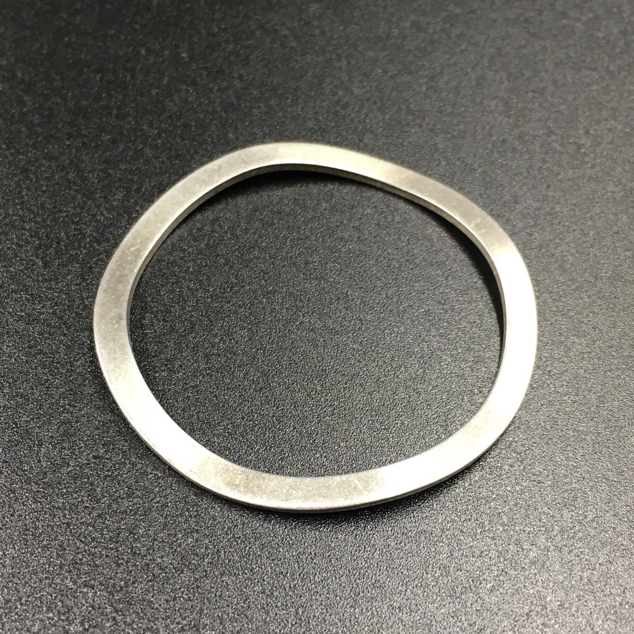 photo5444868885003219004