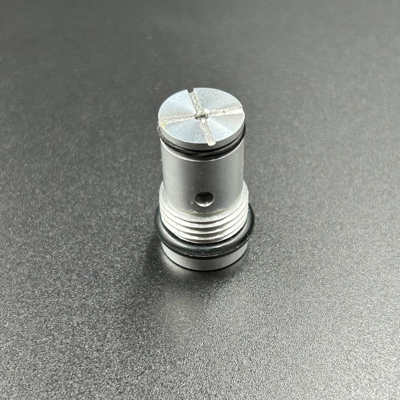 EC0E5C28-C8D3-4256-B832-6604542F7F8F