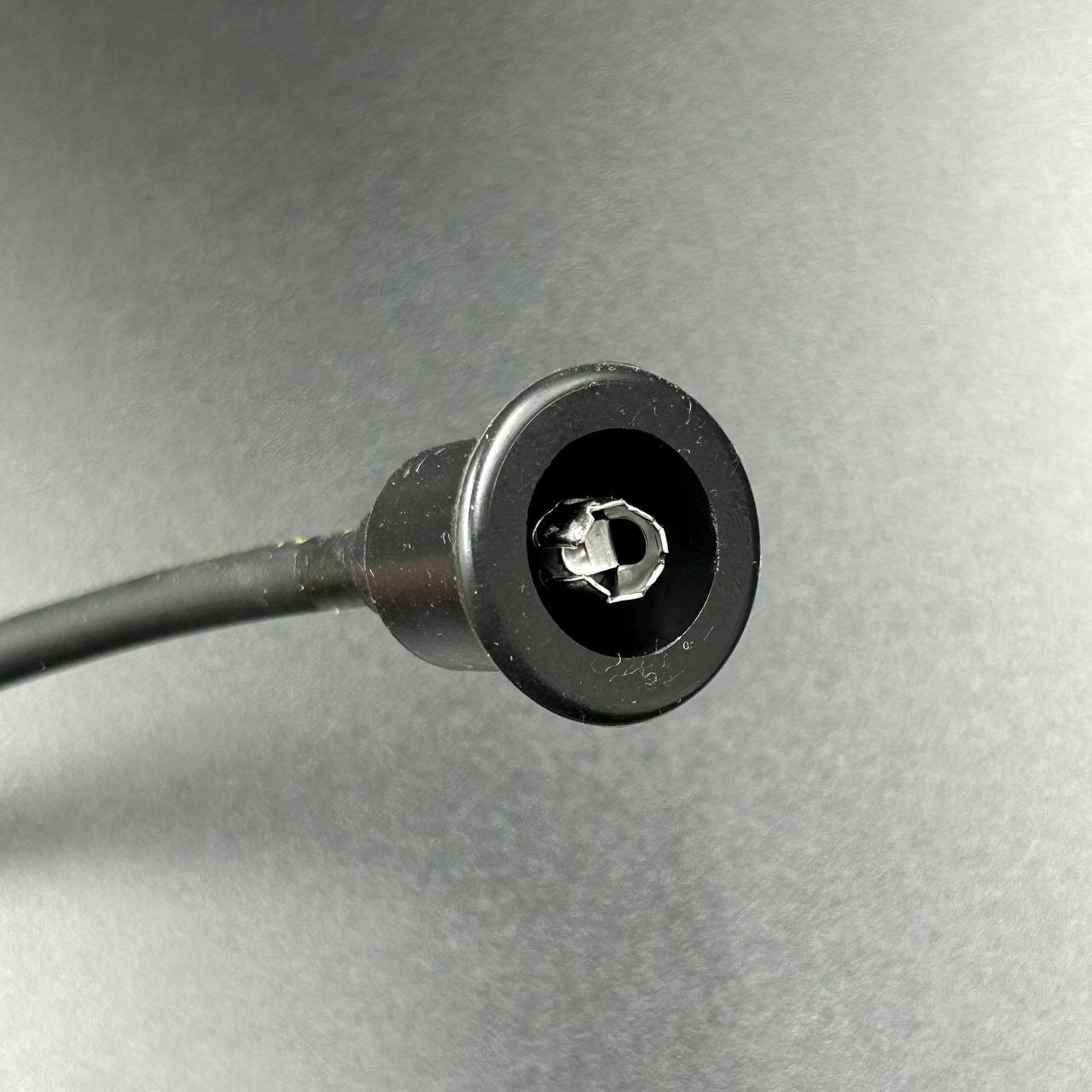 A1D1C0E4-93D9-4B2E-9AC8-91BB7D3E5A31