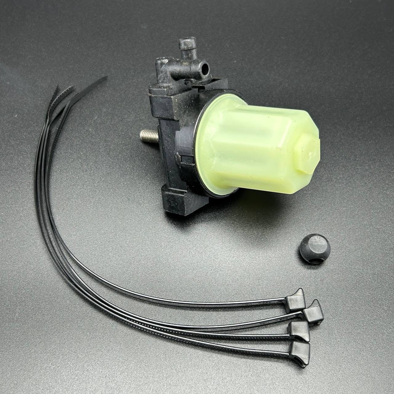 39F52B85-5AC2-4D10-95D9-502E5F338977