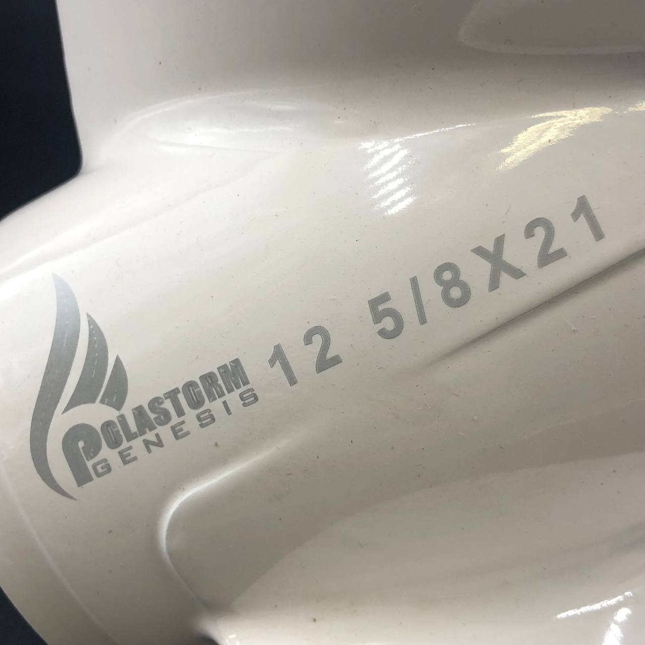 588b1073-617a-4211-bc54-9dd28c3e9bf2