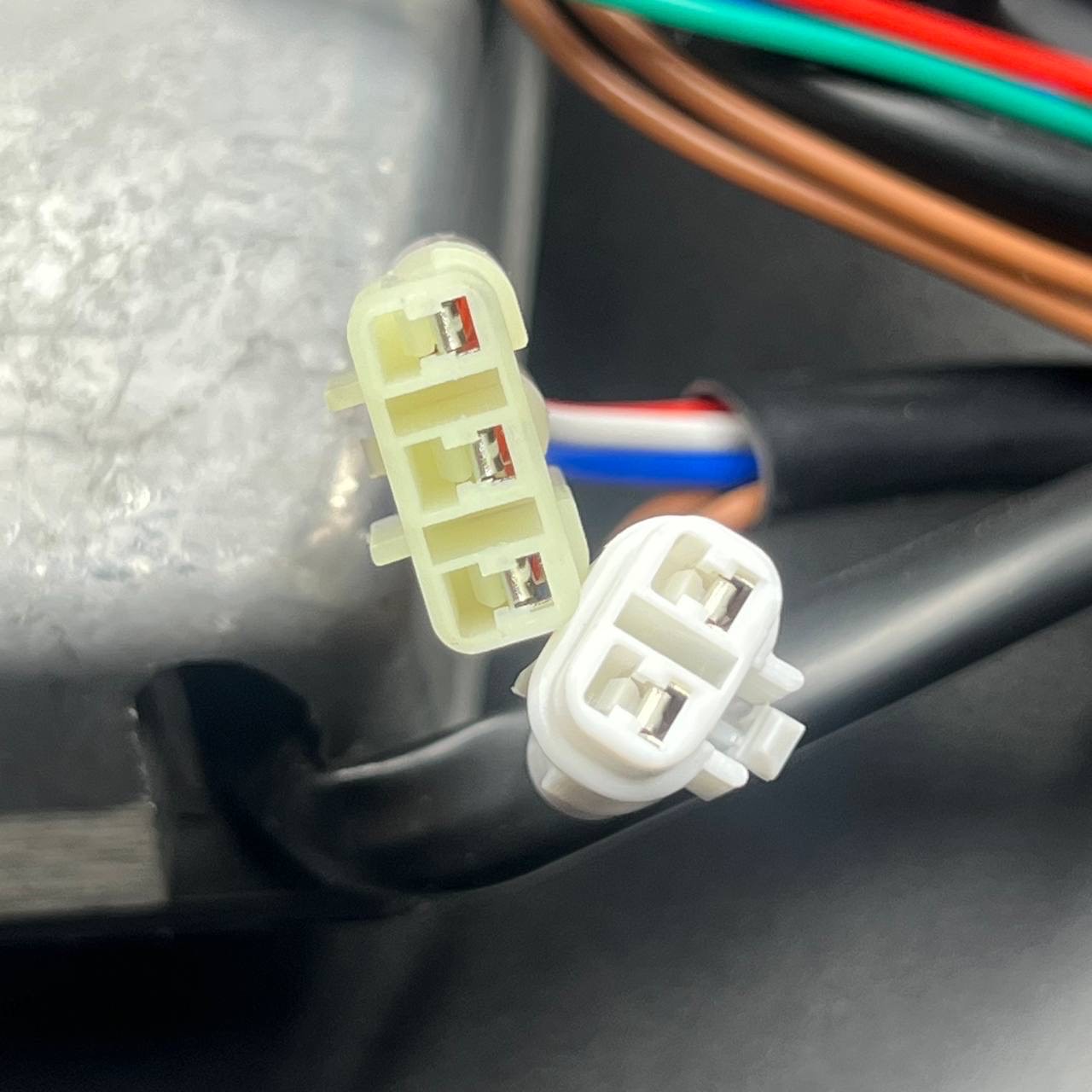 69351302-0DF8-48B2-AF3F-28DFEF9C9D38