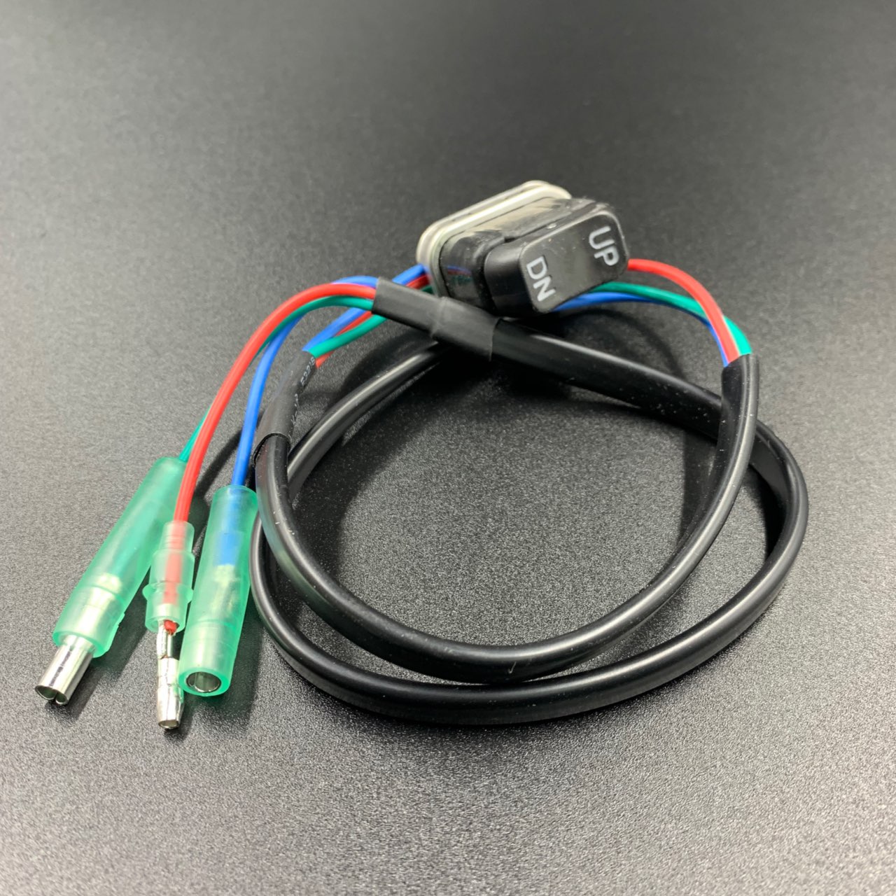 photo5452158694340014321