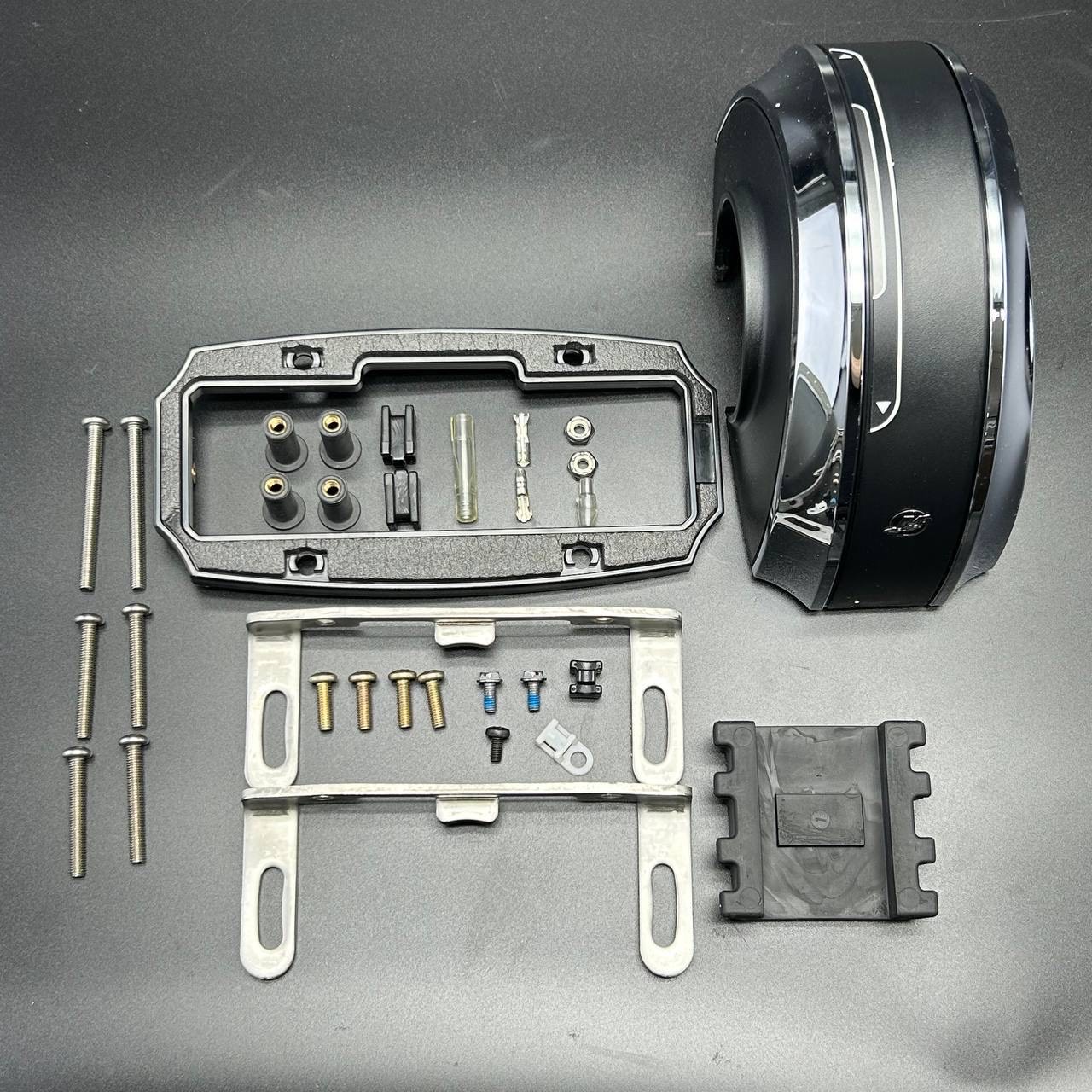 D8229CE9-1286-4E53-9E15-B85B8863657A