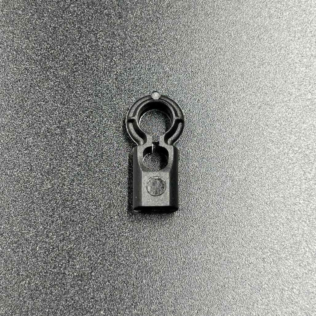 8BD2AF61-660A-4F62-B7B5-6123B6AD50EB