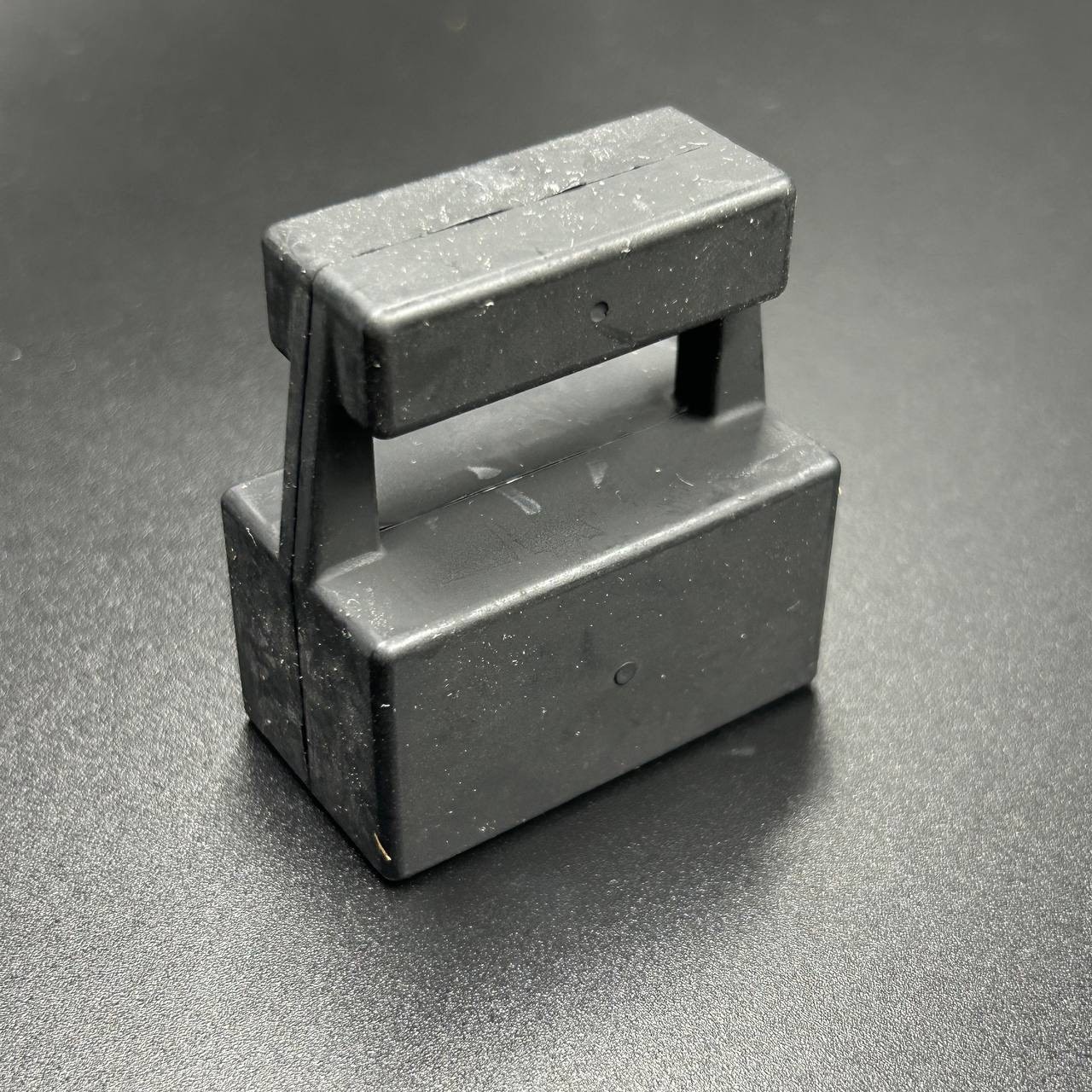 B9A51563-FA1D-4540-B9BB-1CD08B5DB49B