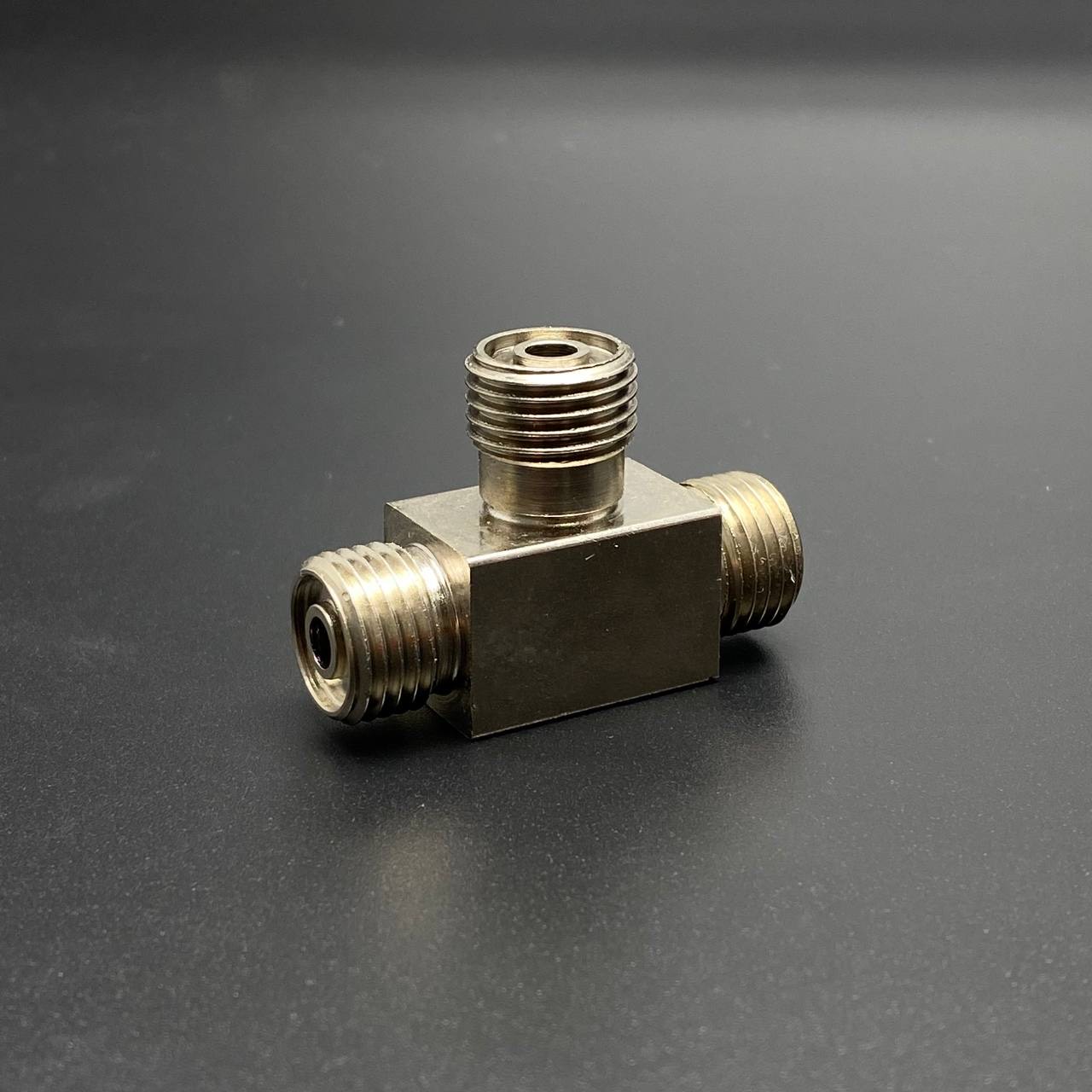 6A662204-35E6-4BF2-BEE5-2F58775F08BD