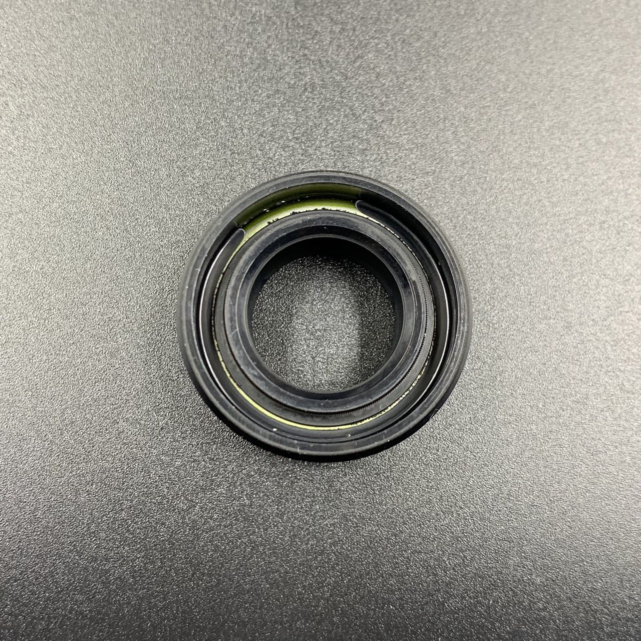 photo5415663060145779119