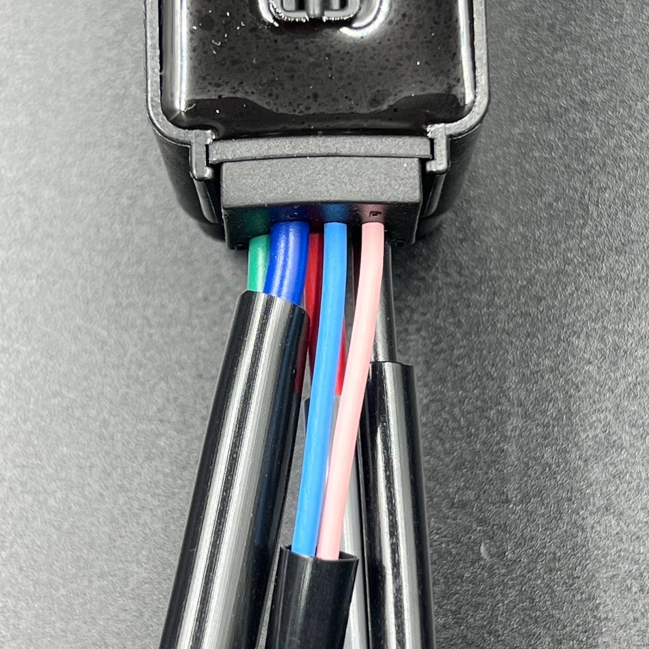 5E5EA1AE-2DEA-408A-99D5-92245650F731