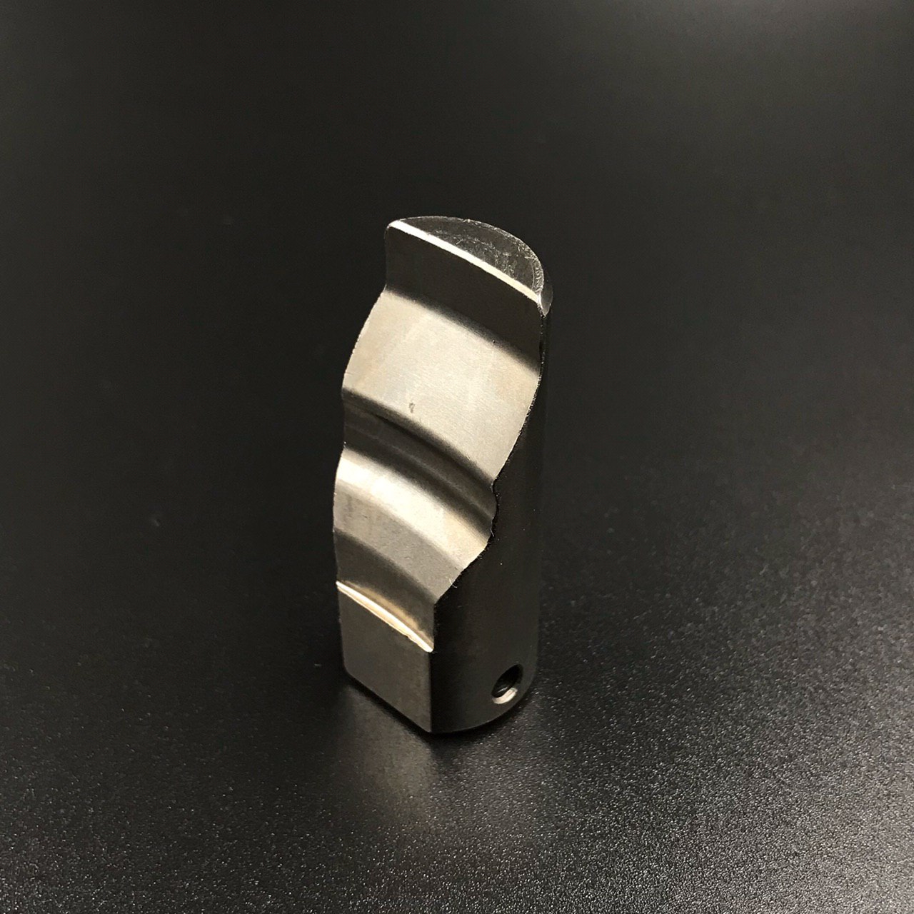 photo5307517879576538724