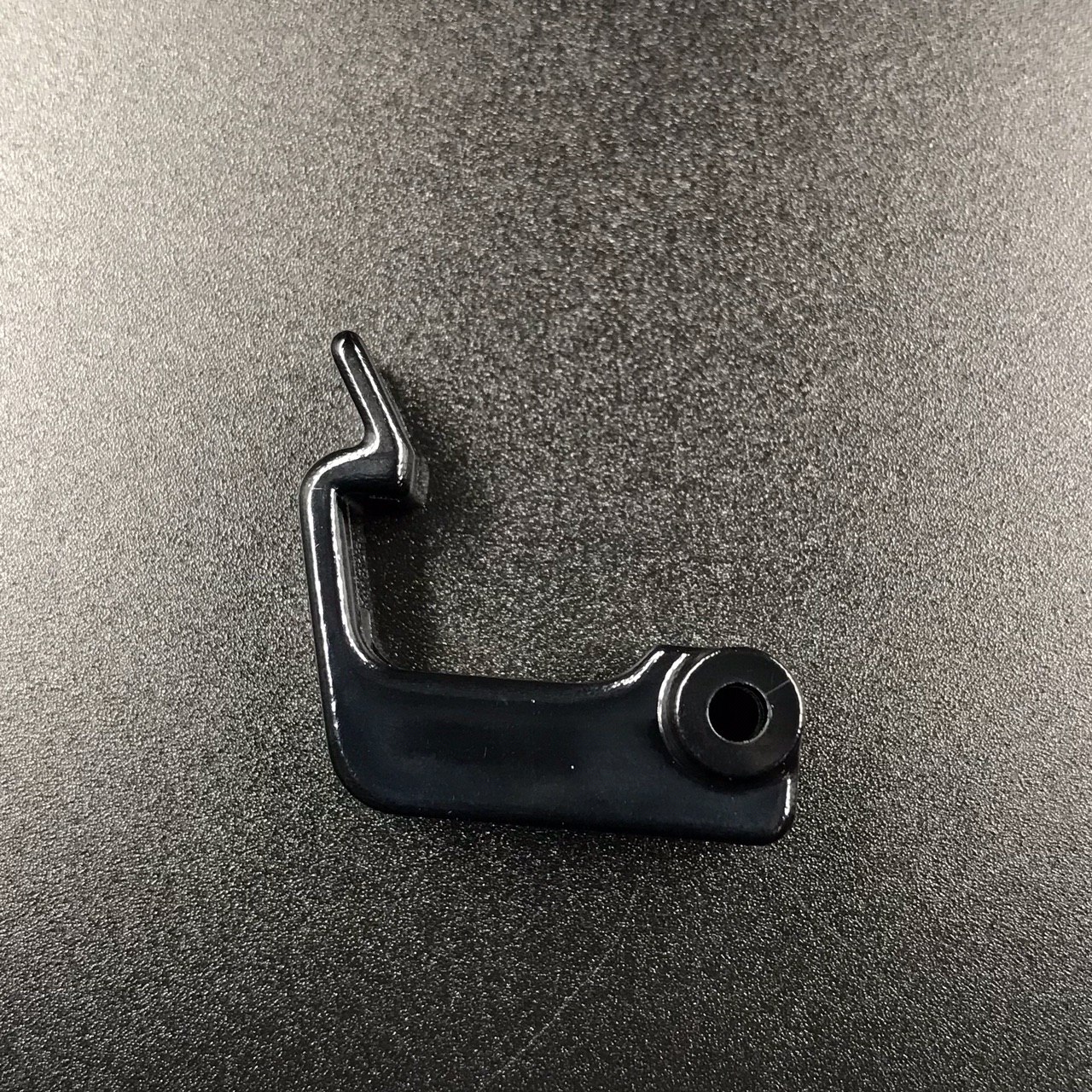 photo5305596899618827695