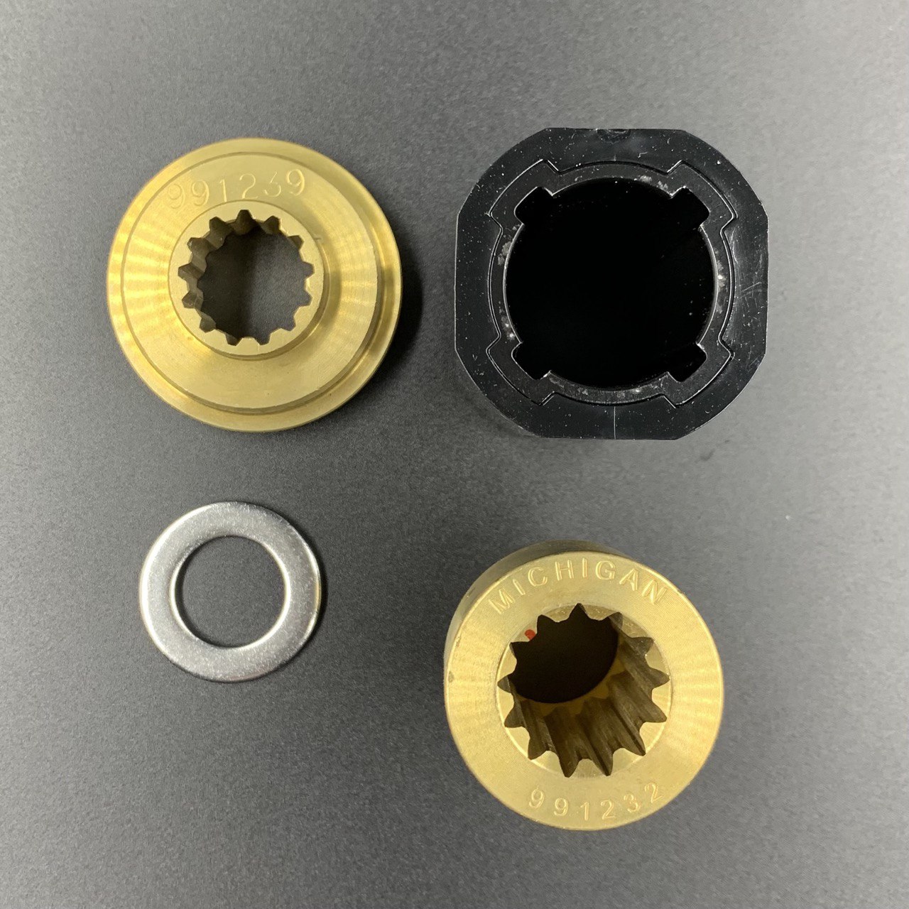 photo5305503518439879908