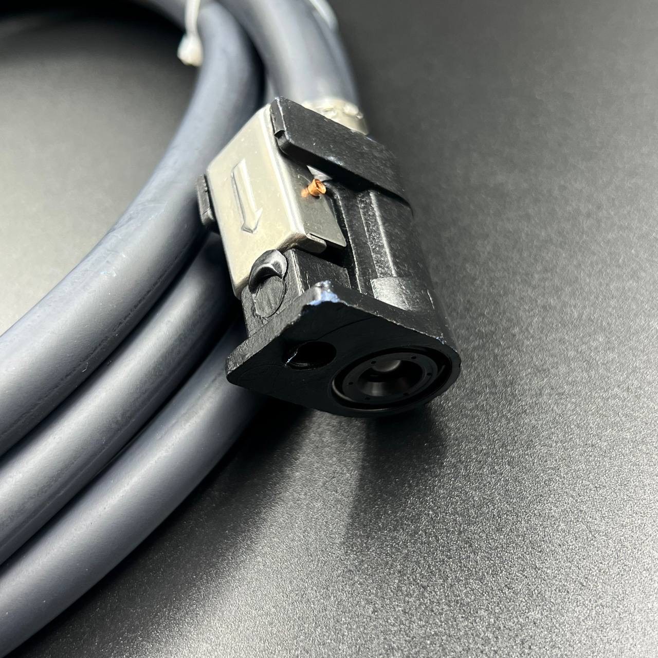 8AC9B9A8-6DB7-4836-BF31-7BBA3405068E