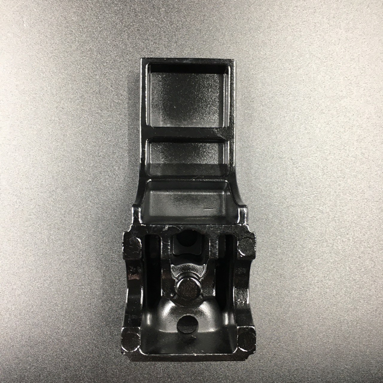 photo5444868885003218989