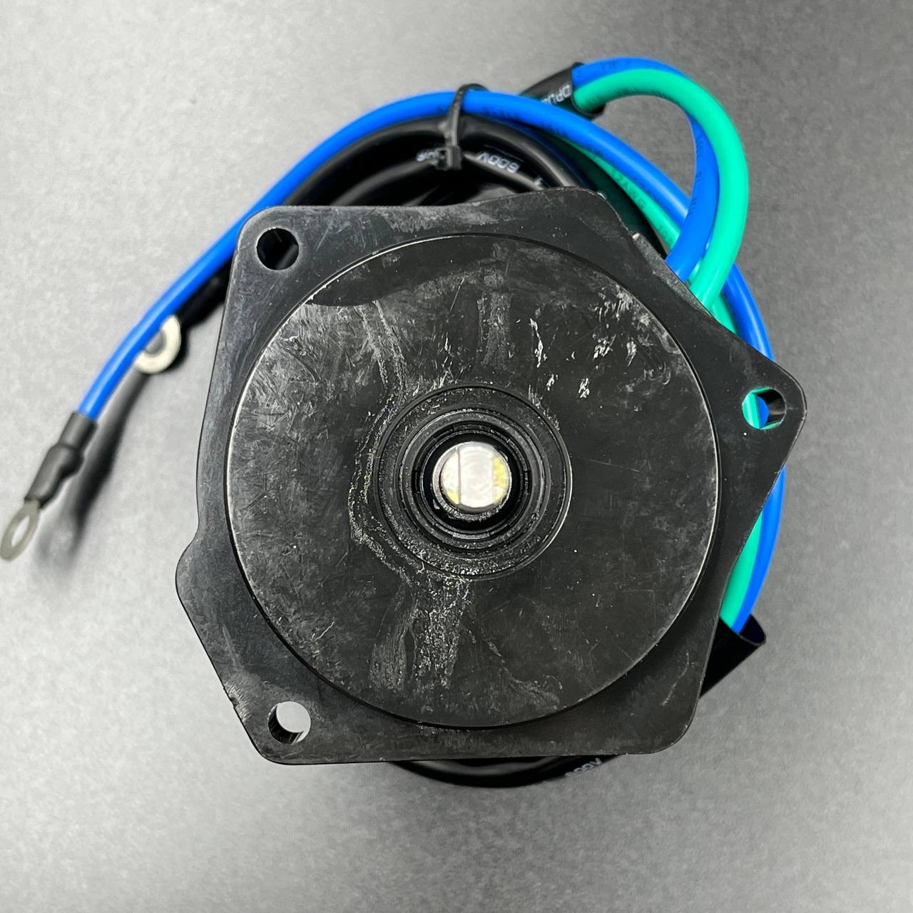 0047E7B1-4352-4D55-9519-D44E946B9528