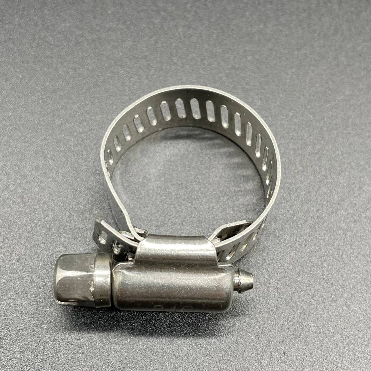 photo5294058375488844655