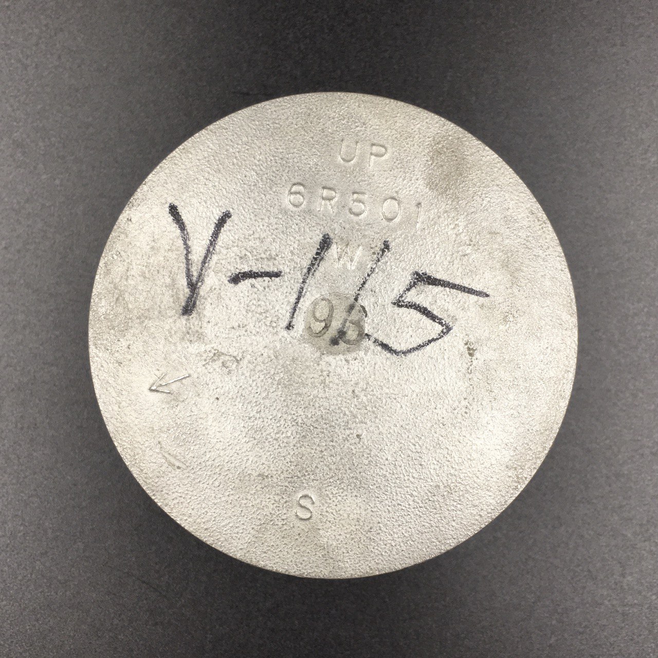 photo5263015498629624605