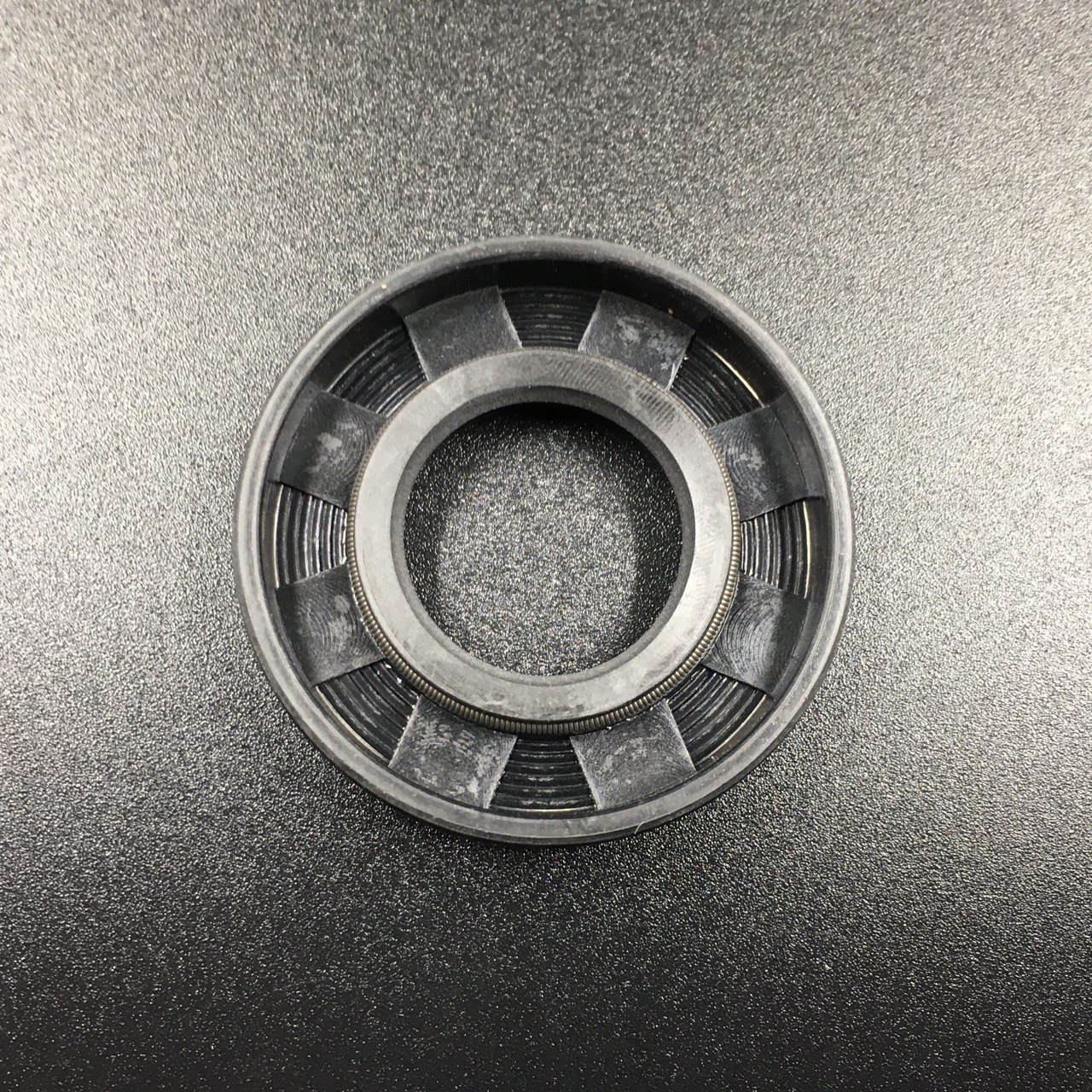 photo5206660025852997337