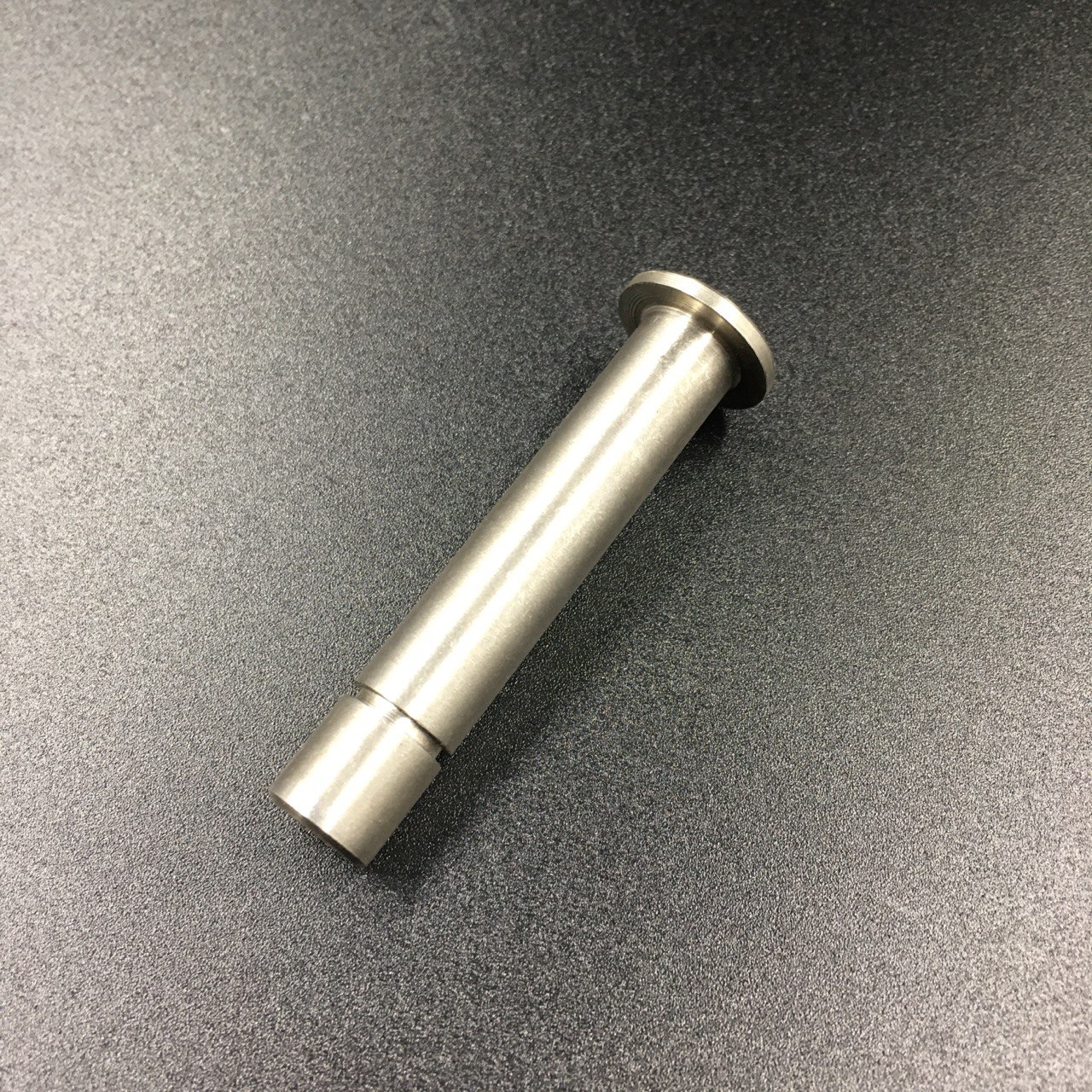 photo5449372484630588855