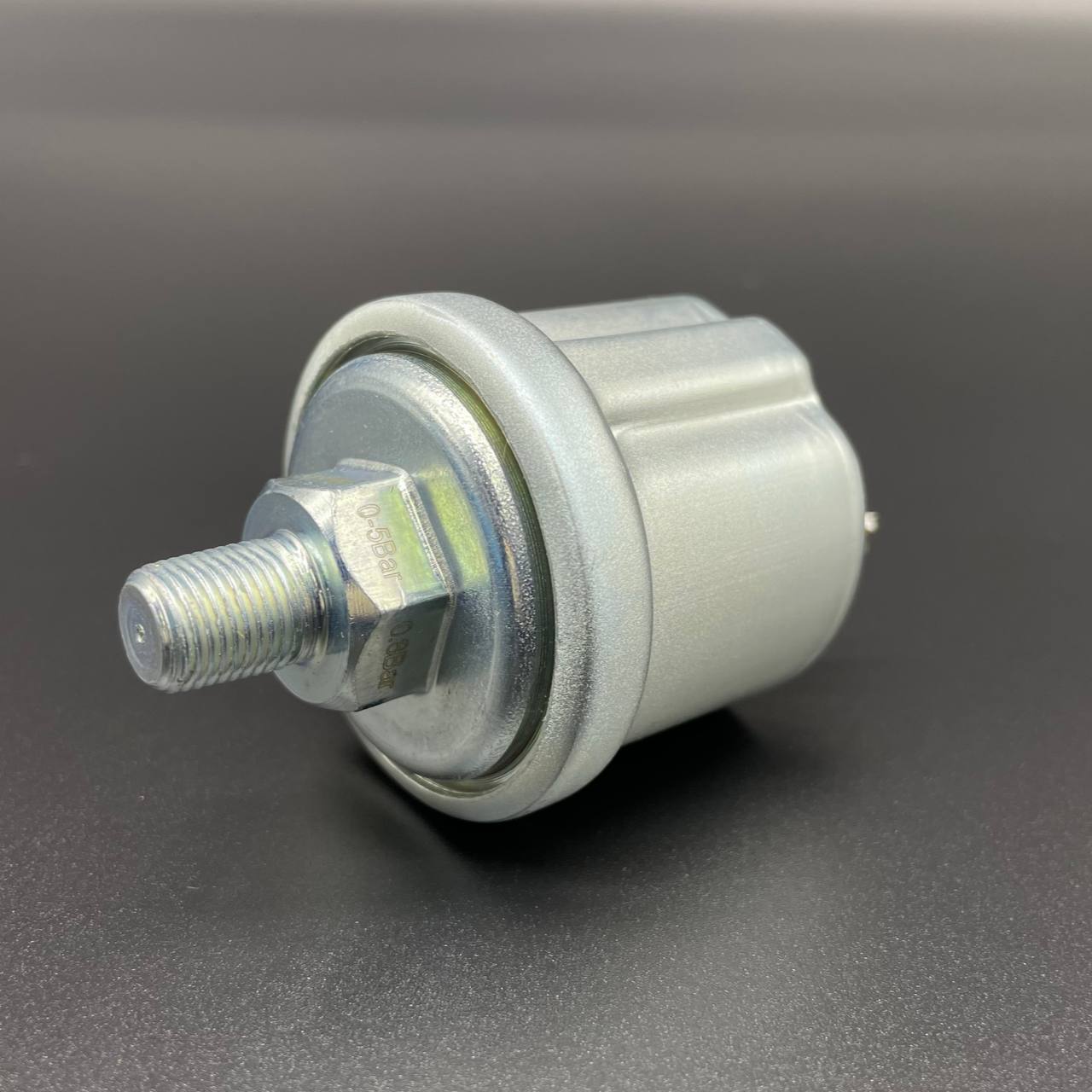 photo5341597092155601129