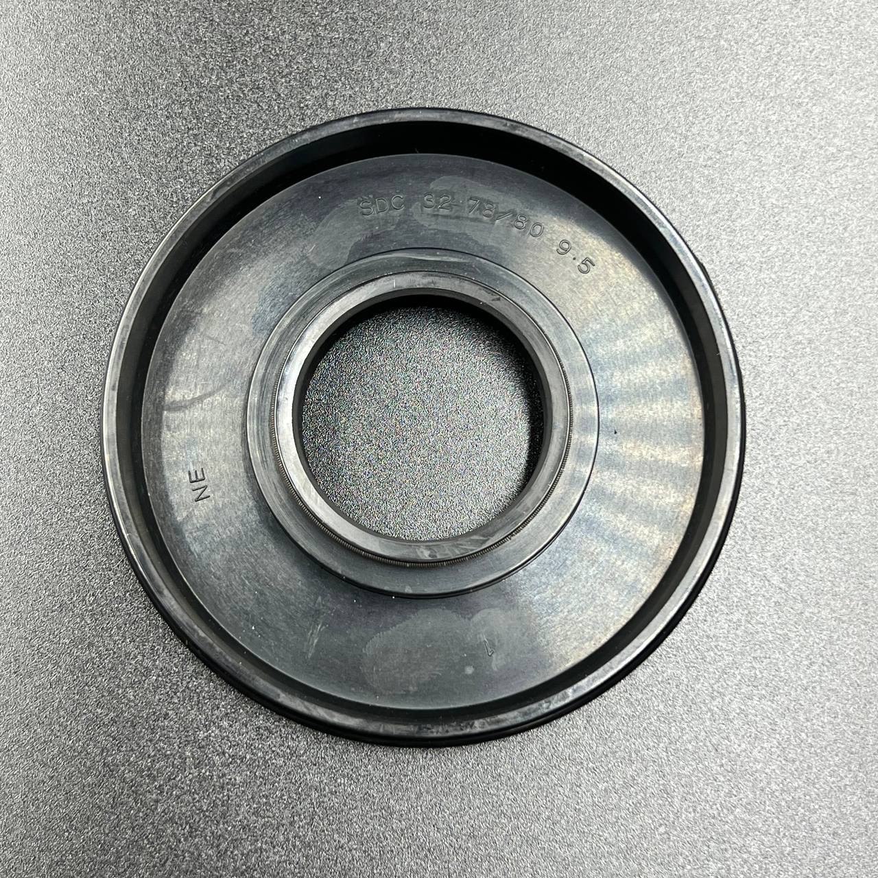 B6844EEF-FAA3-4D8A-9D18-322AC3036181