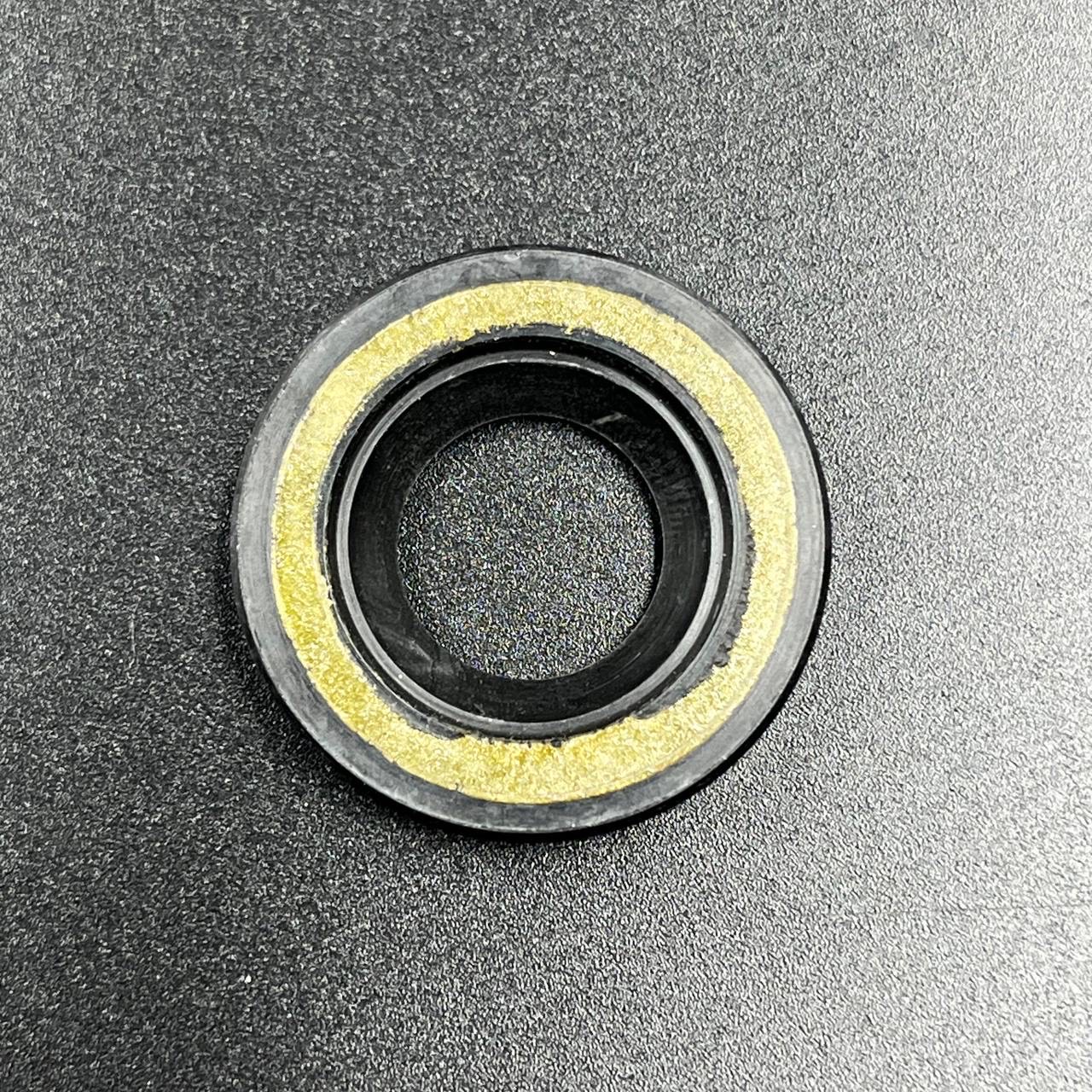 71877D29-3A37-4D32-8D33-CDDA53D7CF7D