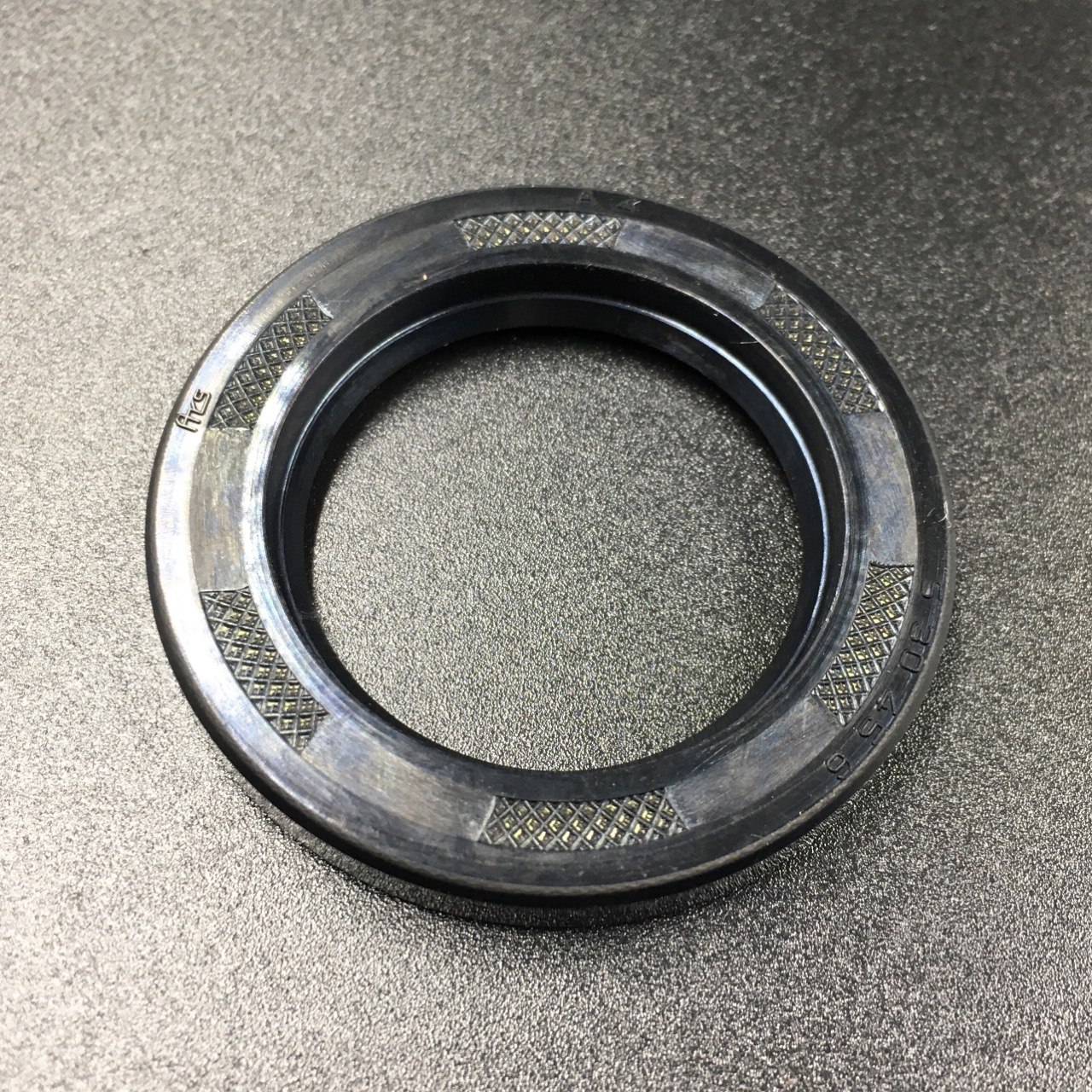 photo5323371853701558206