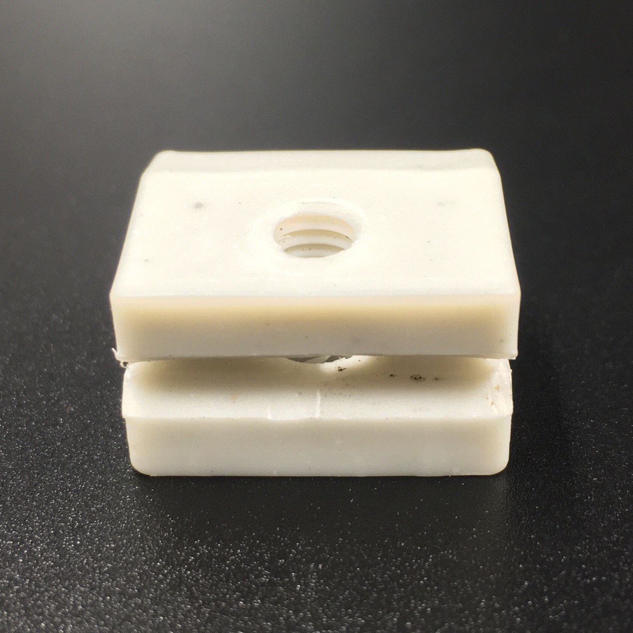 photo5341573087583383708