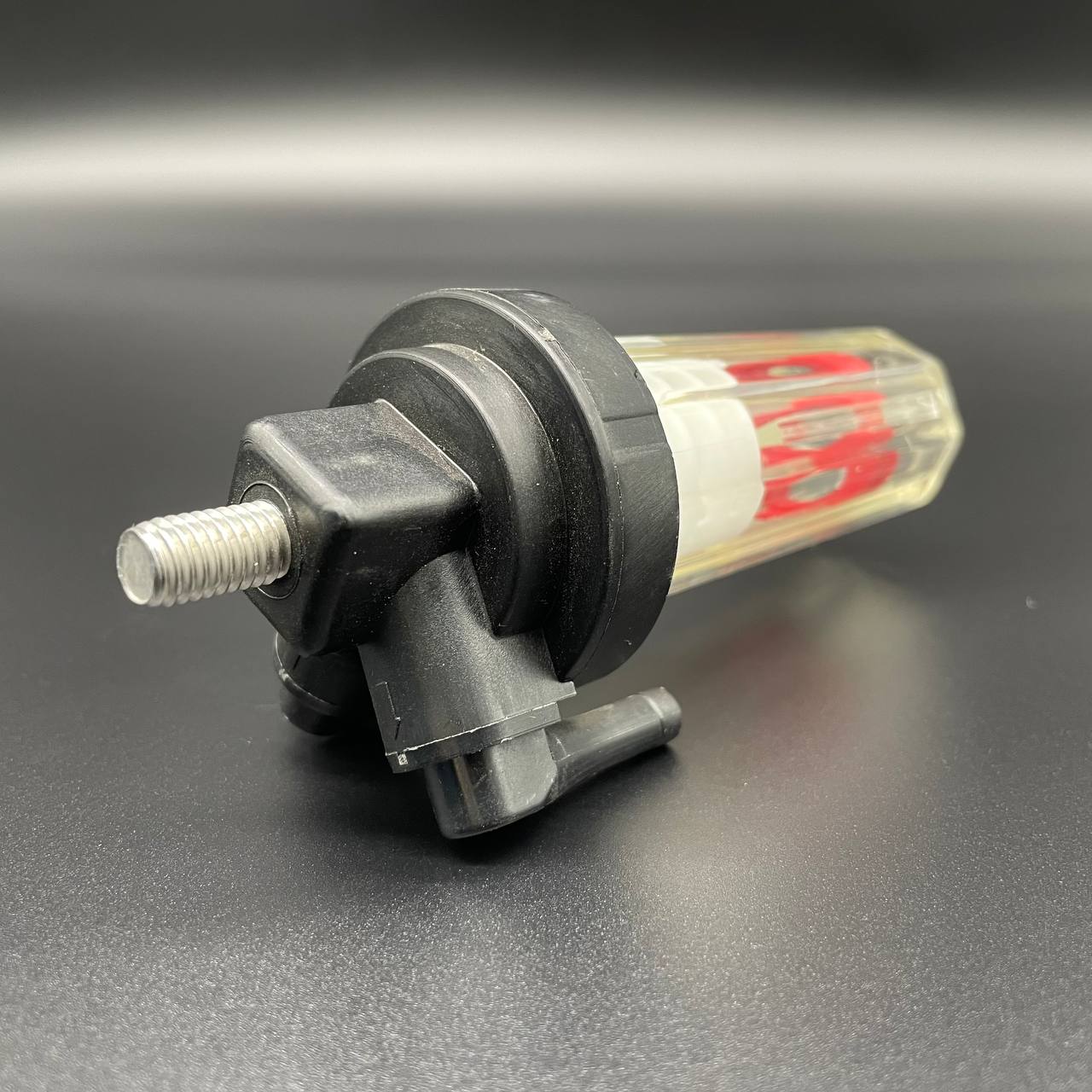 photo5341597092155601082