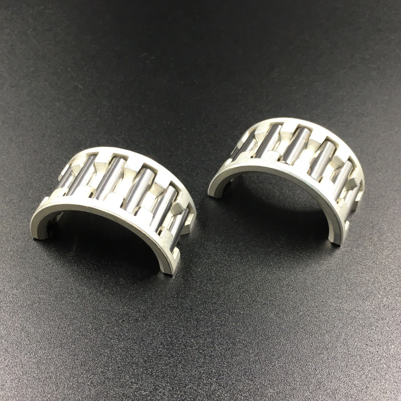 photo5348055846795456312