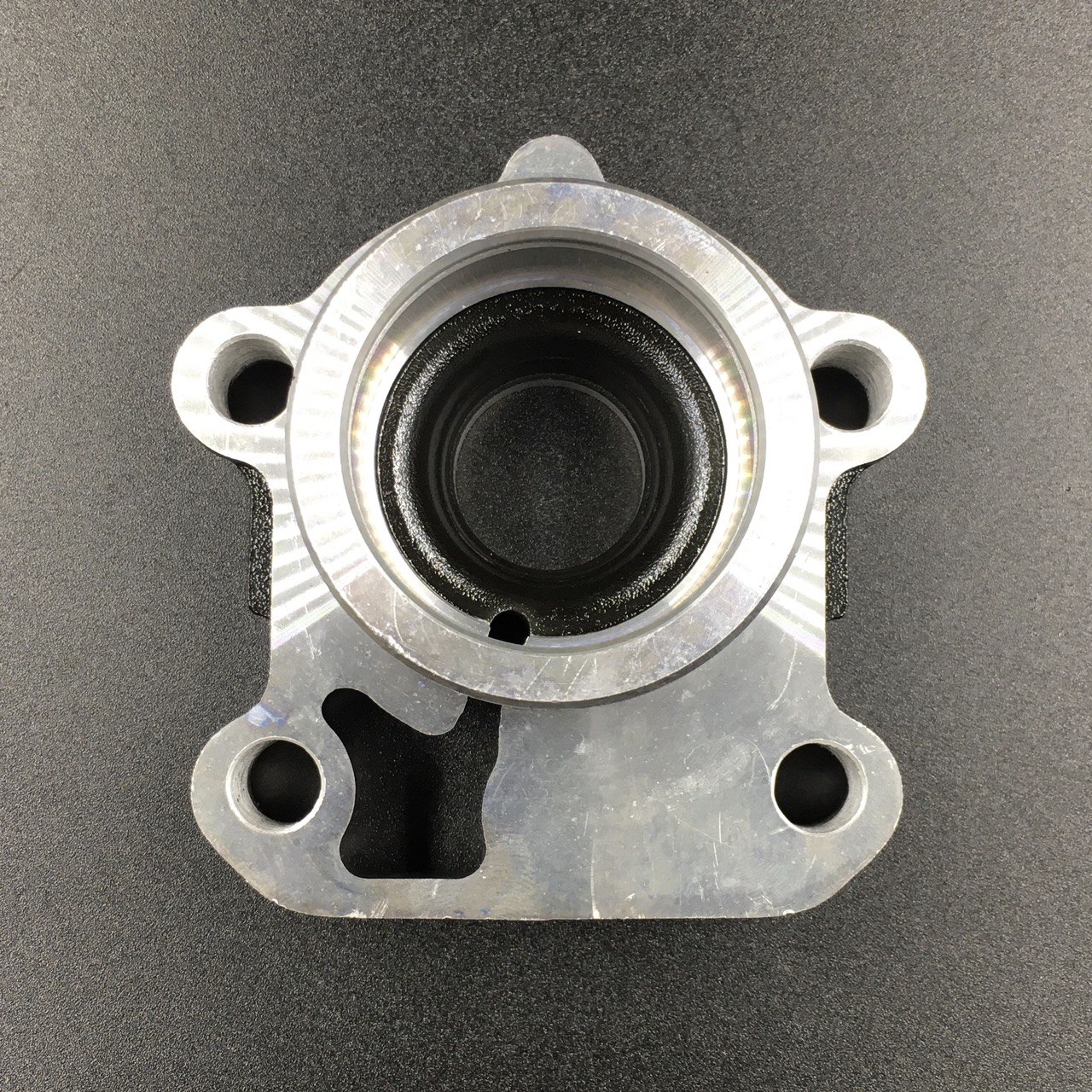 photo5328009211495427921