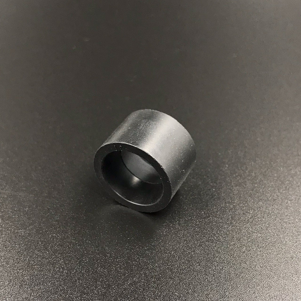 photo5303250859632733600