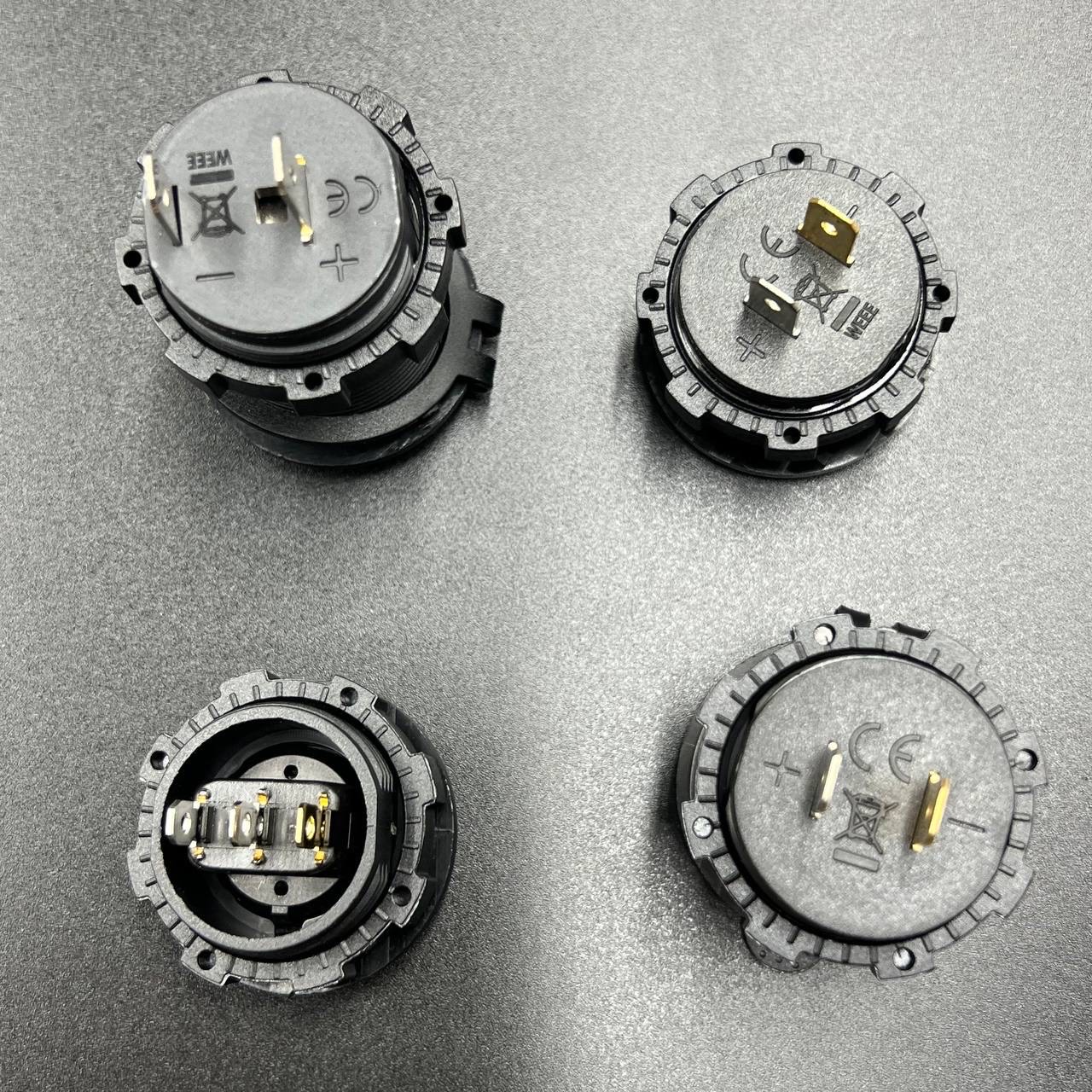 0BF86B00-BF65-45C7-A799-3957F1ACB532