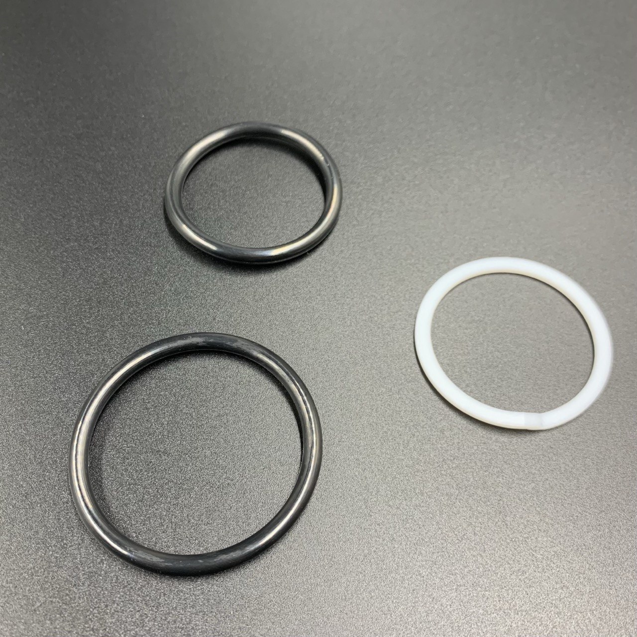 photo5208673789989205141