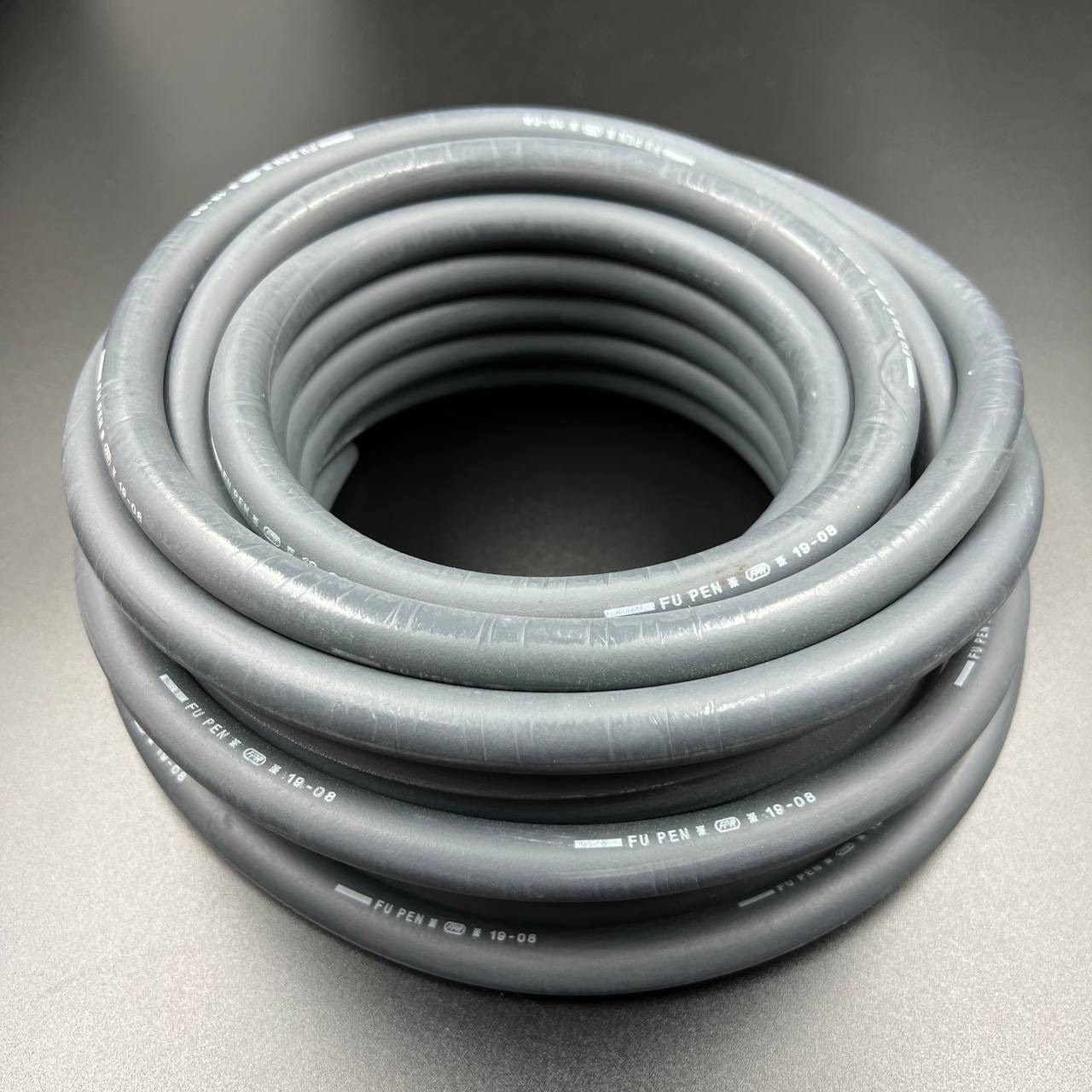 3E93548A-70FD-4BA5-A8A0-9C423825AF4C