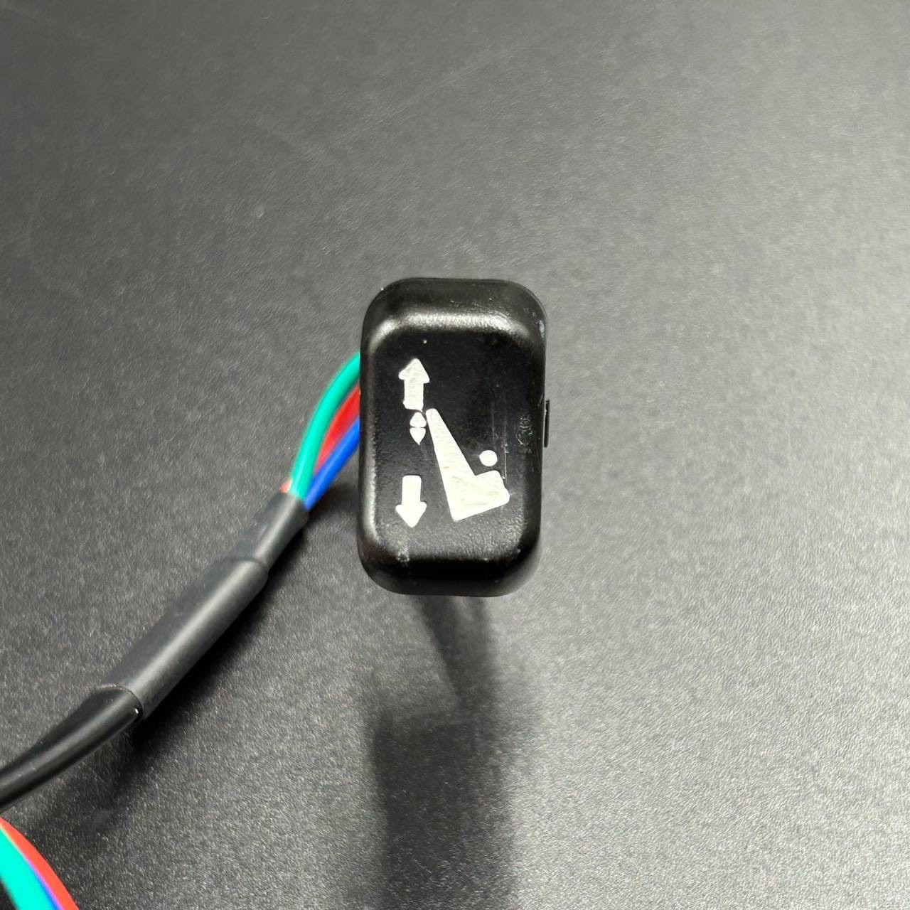 D3D39AB4-7456-4A14-8C6B-725EA27DBF55