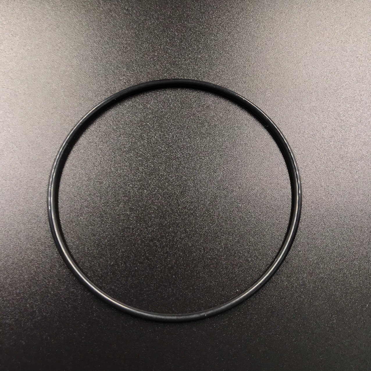 photo5303250859632733491