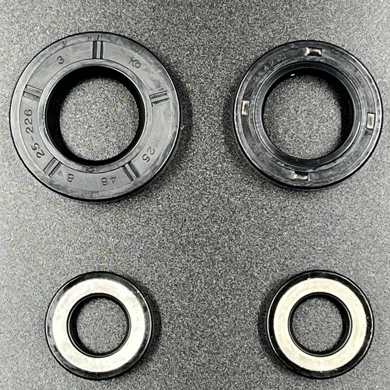 9B93AAA8-AEBC-4A0A-BA02-6FEE57C0A6F0